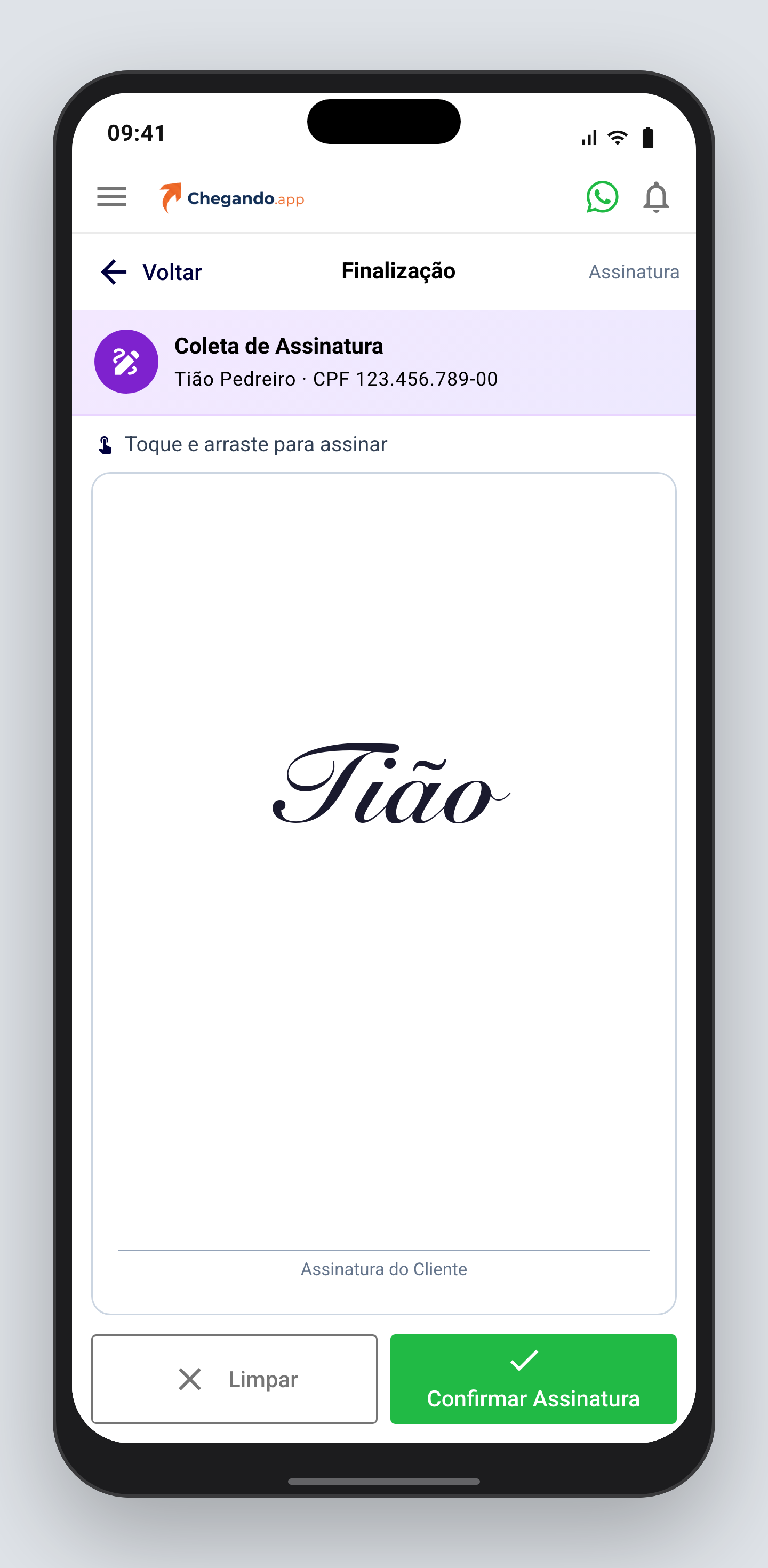 Tela do celular do motorista com a assinatura do cliente feita com o dedo