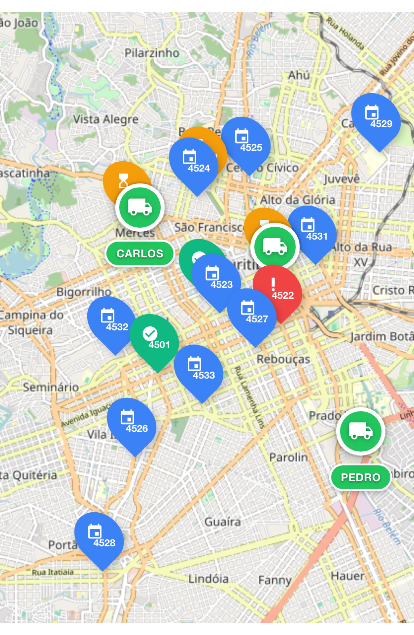 Os pedidos do dia aparecem no mapa, para você ver em que parte da cidade está cada endereço. Com o GPS ligado, que é opcional, os motoristas também aparecem.